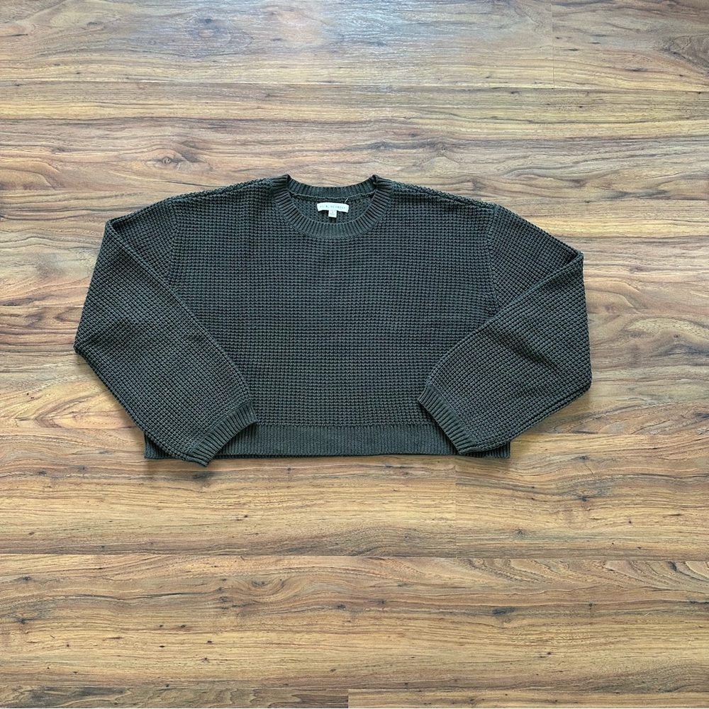 L.A. Hearts Olive Amalia Boxy Cropped Sweater
